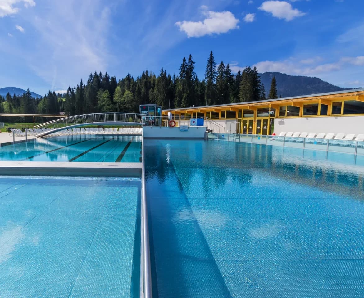 Vonkajší bazén v zime